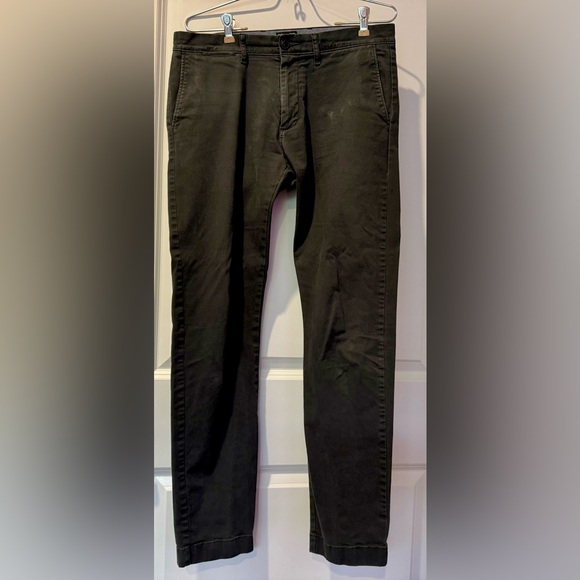 J. Crew 30x32 484 Slim Fit Stretch Chino Pant in Onyx Grey - Picture 6 of 7